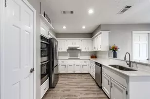 105 Old Bridge Lake, Houston, TX 77069 - Photo 6