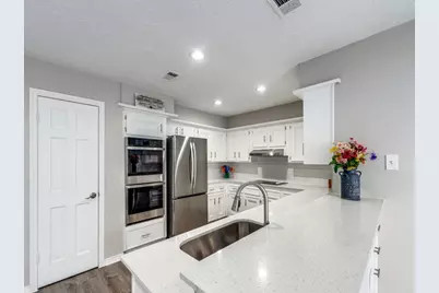 105 Old Bridge Lake, Houston, TX 77069 - Photo 8