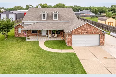 1711 Caroline Avenue, Baytown, TX 77523 - Photo 4
