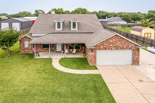 1711 Caroline Ave, Baytown, TX 77523 - Photo 4