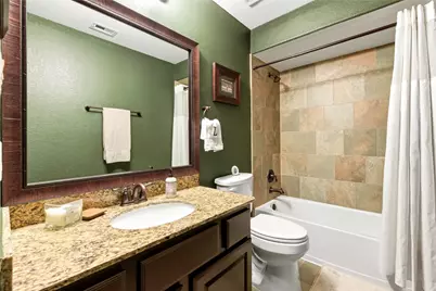 2805 Shadow Woods Court, Houston, TX 77043 - Photo 36