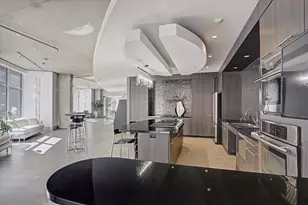 1901 Post Oak Blvd, Houston, TX 77056 - Photo 22