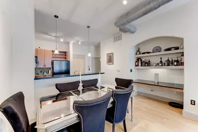 1901 Post Oak Boulevard #2219, Houston, TX 77056 - Photo 6