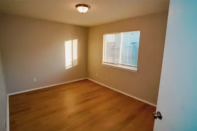 9010 Grackle Run Lane, Humble, TX 77338 - Photo 10