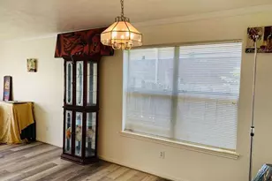 12006 Thornburg Ln, Houston, TX 77067 - Photo 4