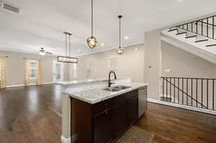 928 W 20th St, Houston, TX 77008 - Photo 10