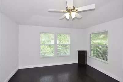 69 Spiral Vine #69B, The Woodlands, TX 77381 - Photo 14