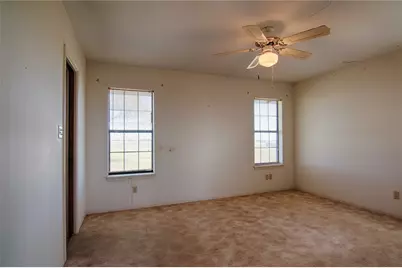 11552 Fm 1383, Schulenburg, TX 78956 - Photo 20