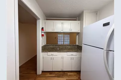 1801 Cortlandt Street #16, Houston, TX 77008 - Photo 12