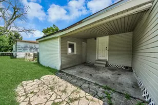 3603 Crosby Cedar Bayou Rd, Baytown, TX 77521 - Photo 40