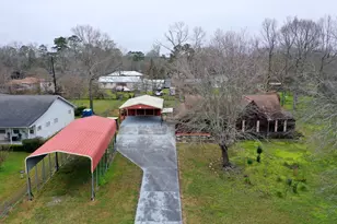 223 Sparkling Water Dr, Huffman, TX 77336 - Photo 22