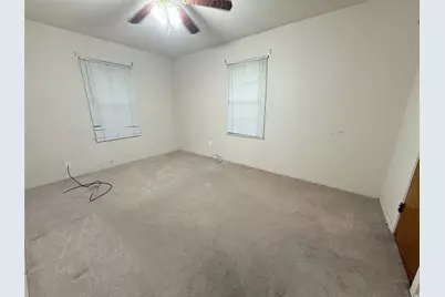 724 S Morgan Street, Angleton, TX 77515 - Photo 8