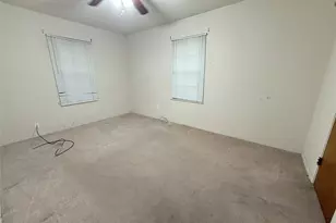 724 S Morgan St, Angleton, TX 77515 - Photo 8