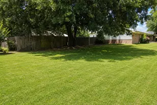 416 W Division St, Jewett, TX 75846 - Photo 36