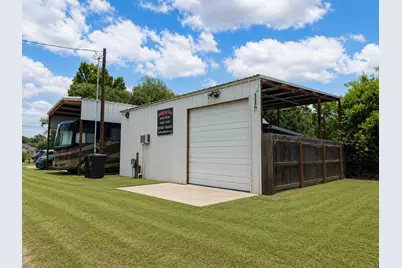 416 W Division Street, Jewett, TX 75846 - Photo 32