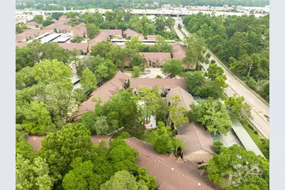 8229 Kingsbrook Road #229, Houston, TX 77024 - Photo 38