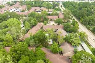 8229 Kingsbrook Rd, Houston, TX 77024 - Photo 38