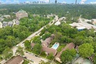 8229 Kingsbrook Rd, Houston, TX 77024 - Photo 48