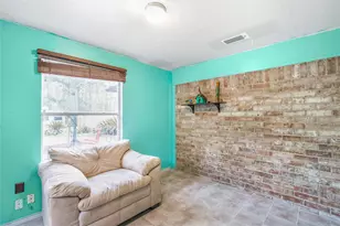 2007 Diane St, Pinehurst, TX 77362 - Photo 22