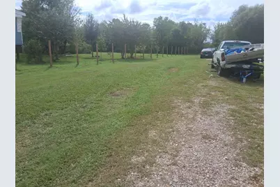 7318 Rabbit Hollow Drive, Baytown, TX 77521 - Photo 12
