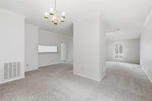 8926 Village Hills Dr, Spring, TX 77379 - Photo 6