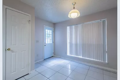 8926 Village Hills Drive, Spring, TX 77379 - Photo 12