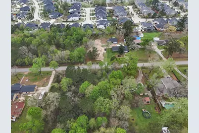 17051 Concord Drive, Conroe, TX 77385 - Photo 16