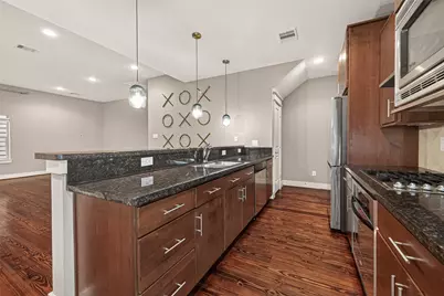 1510 Crockett Street #B, Houston, TX 77007 - Photo 12