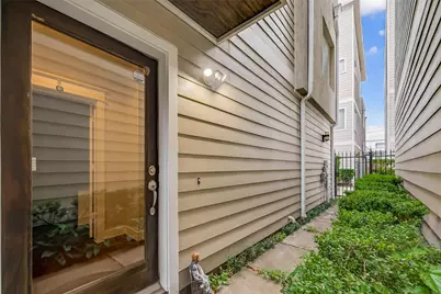 1510 Crockett Street #B, Houston, TX 77007 - Photo 4