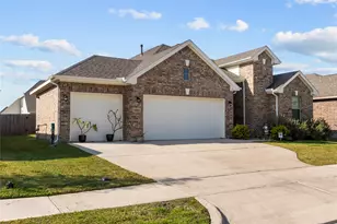 8423 Moonlight Bay Cir, Baytown, TX 77523 - Photo 4