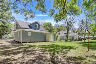 313 N Beauregard St, Alvin, TX 77511 - Photo 20