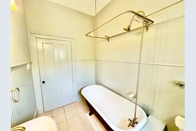 1307 Ball, Galveston, TX 77550 - Photo 32