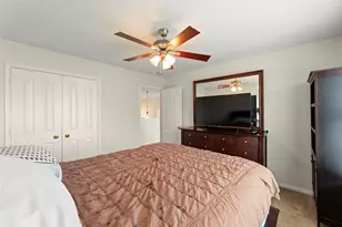 44 Parkway Pl, Houston, TX 77040 - Photo 32