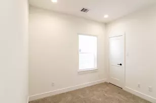 2514 Terry St, Houston, TX 77009 - Photo 10