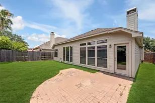 871 Falling Springs Ln, League City, TX 77573 - Photo 24