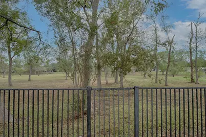 10411 Village Lake Drive, Missouri City, TX 77459 - Photo 38