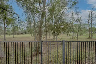 10411 Village Lake Dr, Missouri City, TX 77459 - Photo 38