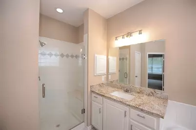10411 Village Lake Drive, Missouri City, TX 77459 - Photo 22