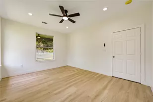 508 Georgia St, Galveston, TX 77573 - Photo 26