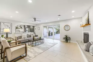 12326 Old Oaks Dr, Houston, TX 77024 - Photo 8