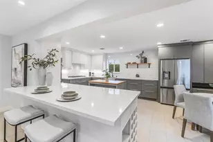 12326 Old Oaks Dr, Houston, TX 77024 - Photo 10