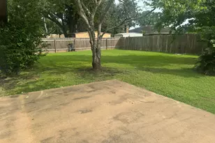 706 University Ave, Wharton, TX 77488 - Photo 24