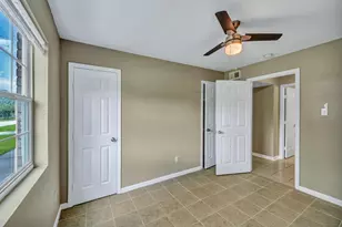770 Memorial Mews St, Houston, TX 77079 - Photo 12