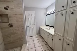 415 Shawnee Dr, Conroe, TX 77316 - Photo 14