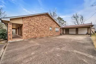 43 Pecan Ln, Dayton, TX 77535 - Photo 4