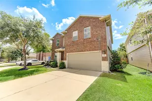 2311 Lakecrest Town Dr, Katy, TX 77493 - Photo 4
