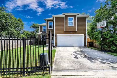 4617 White Rock Street, Houston, TX 77051 - Photo 2