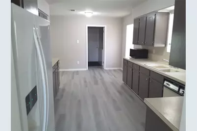 18521 Railroad Avenue, New Caney, TX 77357 - Photo 12