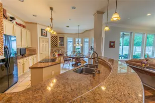 19 Palmer Green Pl, The Woodlands, TX 77381 - Photo 12