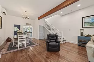 2815 Ball St, Galveston, TX 77550 - Photo 4